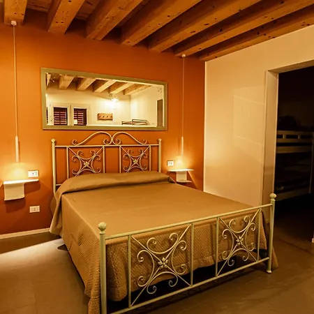 Panormos 91 & Terrace Bed & Breakfast 3*